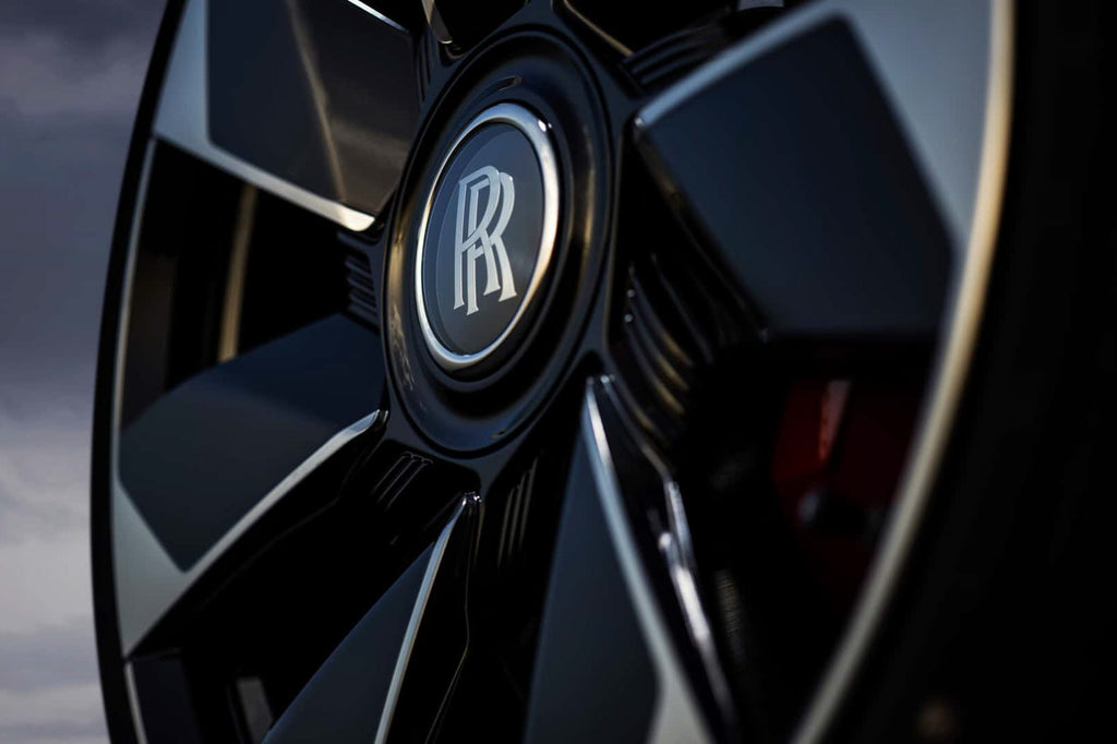 Rolls-Royce "La Rose Noire" Droptail - Audemars Piguet Concept